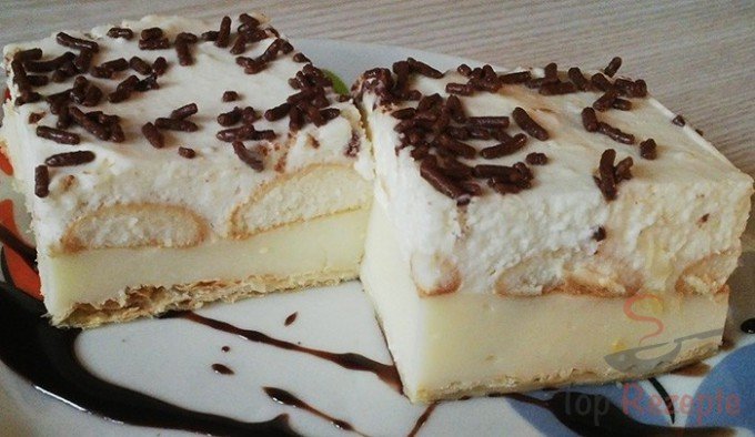 Joghurt-Cremeschnitten mit Eierplätzchen