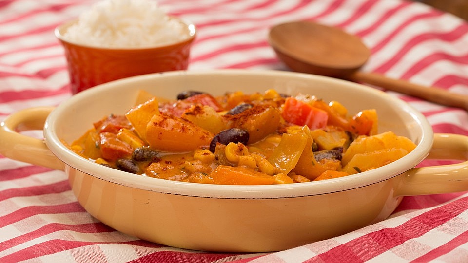 Afrikanischer Erdnusseintopf