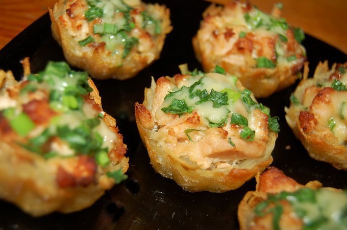 Slané bramborové muffiny s kuřecím masem a sýrem