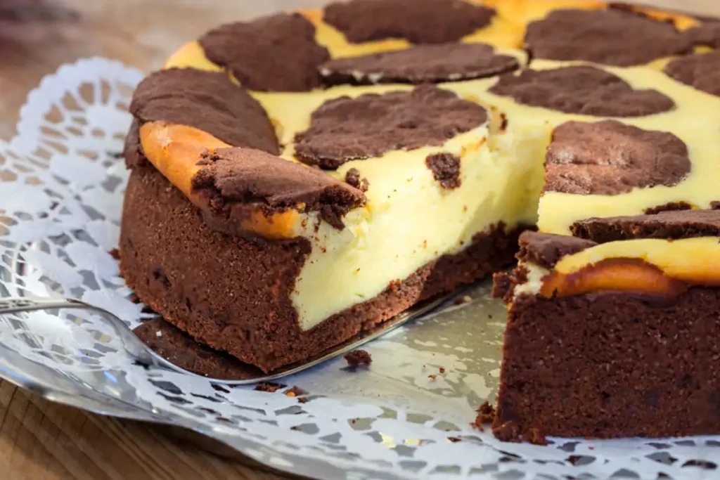 Recept na ruský tvarohový koláč: Klasika s čokoládovou příchutí