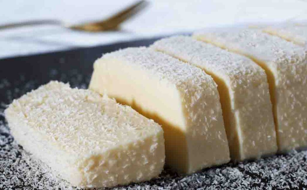 Připravuji mléčný krém a pak spontánně dělám tento velmi krémový studený dezert pouze 130 kcal!