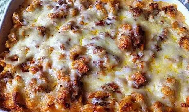 Švábský mletý nákyp s česnekem – recept