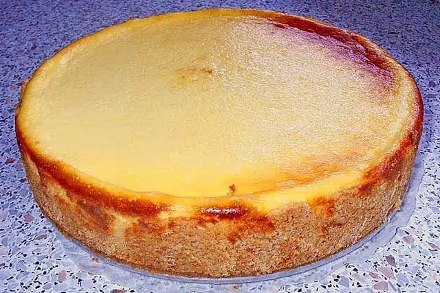 Jednoduchý a výborný recept na smetanový koláč