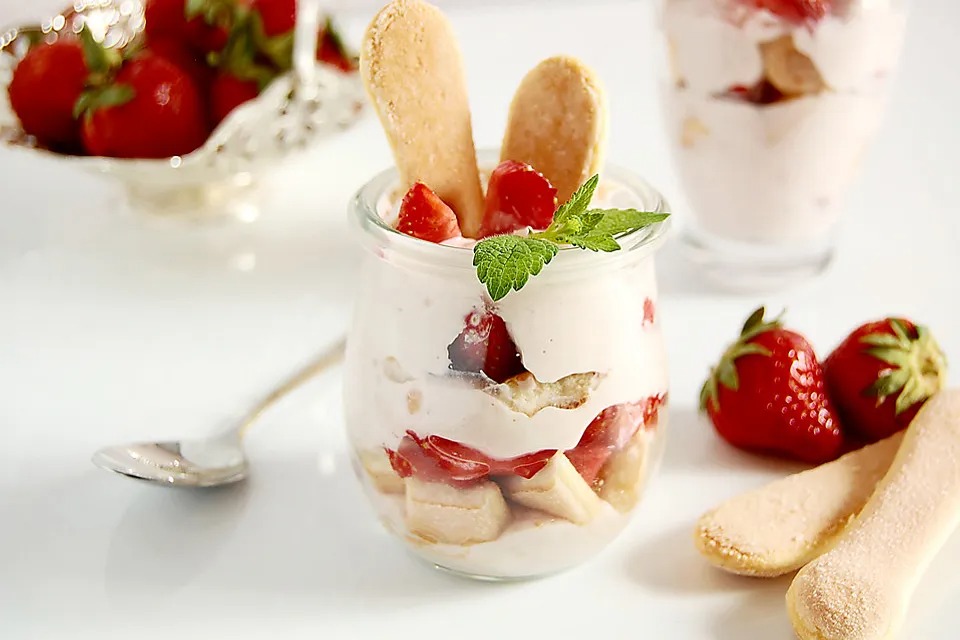 Tvarohové tiramisu s ovocem