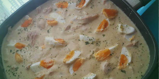 Kuře v hořčičné omáčce s vejcem (Low Carb)