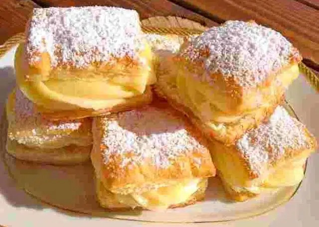 Vanilkový krémový pudink v listovém těstě – recept ze 4 ingrediencí