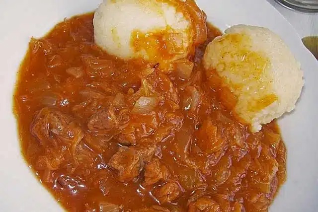 Recept na zelné gulášové maso