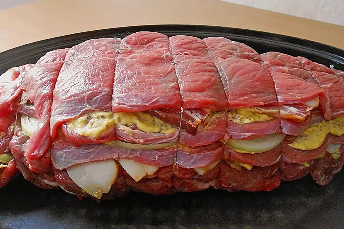 Pečeně v hořčičné omáčce se sýrem feta