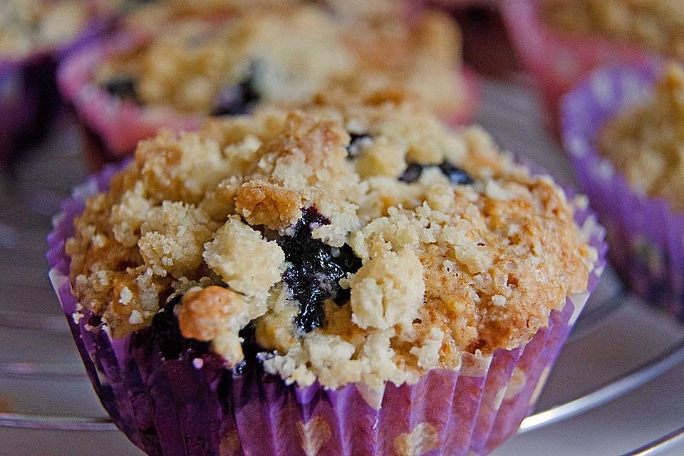 Malinové muffiny se drobenkou