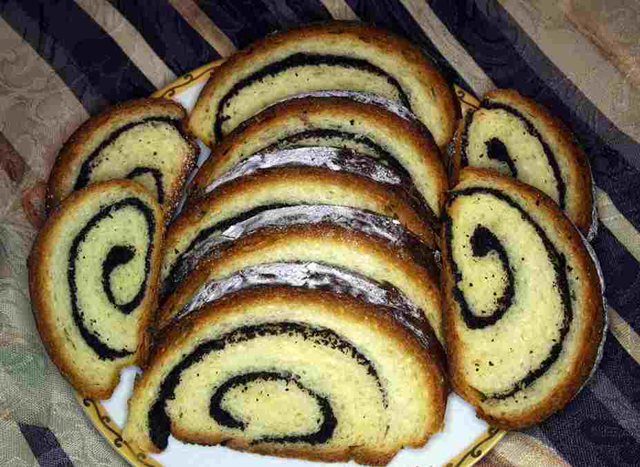 Mohnstollen, s tvarohovým štollem se prostě nemůže rovnat!