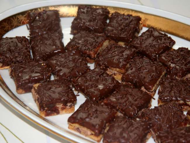 Ořechové vánoční cukroví