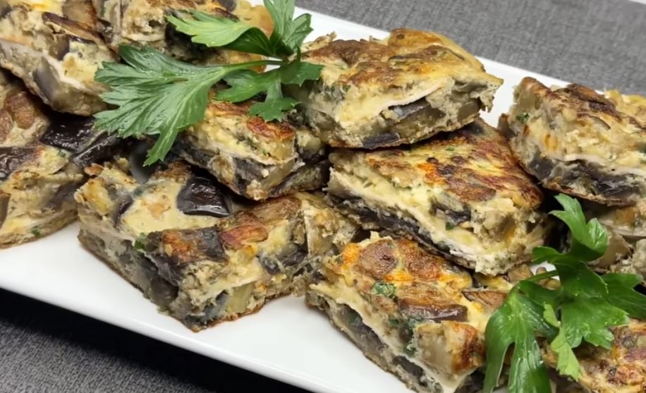 Mně stačí pár plátků a hned jsem plný, není to obyčejná omeleta: je to mnohem lepší a má jen 320 kalorií!