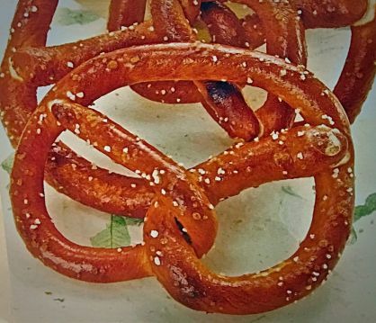 DIY Elsässer en tchèque se traduit par :  
**DIY Elsässer**  

(le terme “Elsässer” étant un nom propre, il reste inchangé)