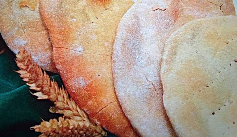 Domácí nekvašený chléb