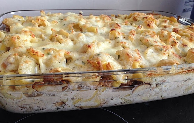 Tortellini zapečené s tuňákem