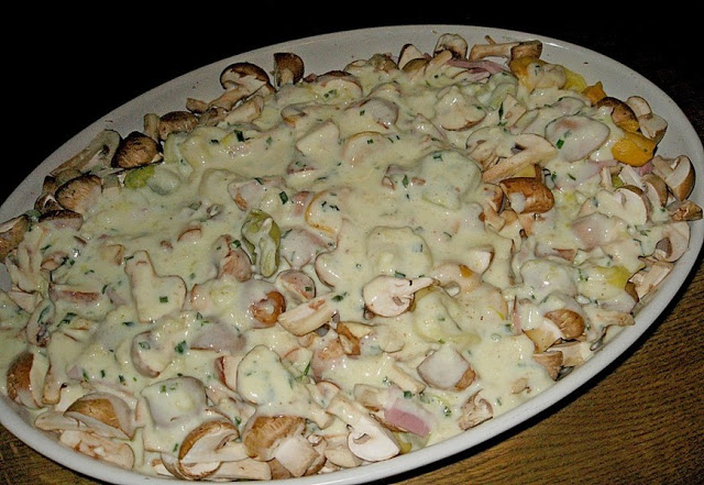 Zapečené tortellini s houbami