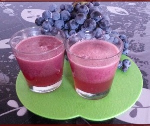 Centrifugovaná hrušeň a růžový grapefruit