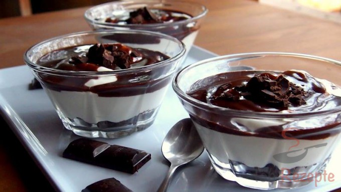 Tvarohový dezert ve sklenici