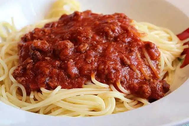Pravá boloňská omáčka: recept ze špaget z Boloně