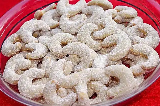 Uromas Vanillekipferl recept -> Prababiččiny vanilkové rohlíčky