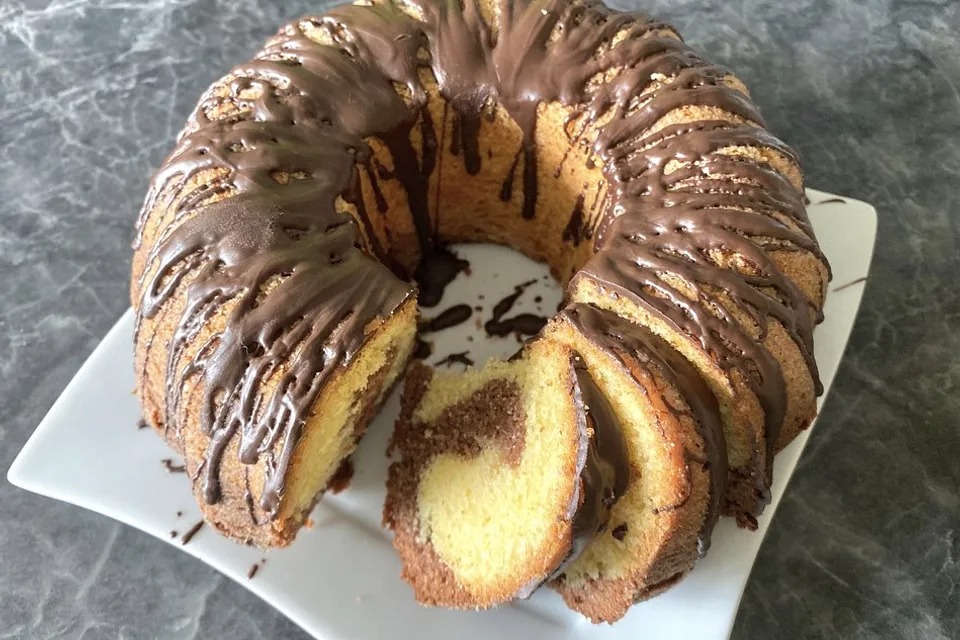 Recept na perníkový koláč jednoduše, rychle a šťavnatě