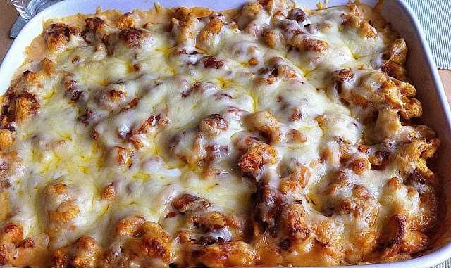 Švábský mletý masový nákyp s česnekem