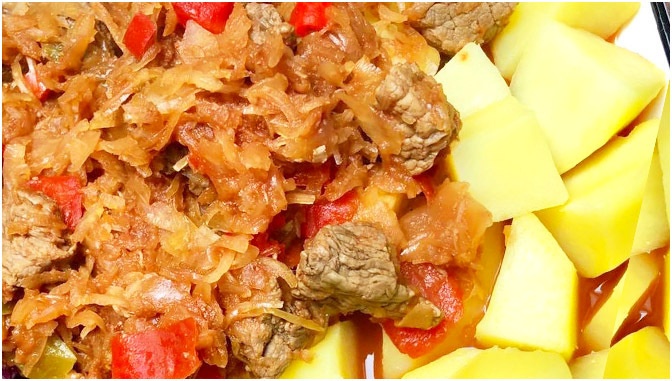 Szinergický guláš s bramborami – pravé domácí jídlo!