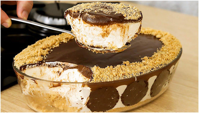 Máslové sušenky dezert s tvarohem a smetanou