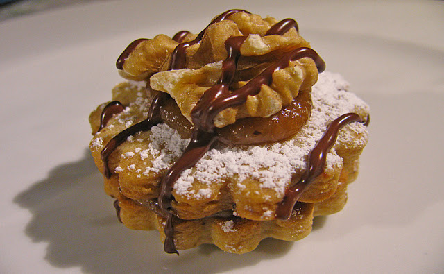 Plněné ořechové cukroví