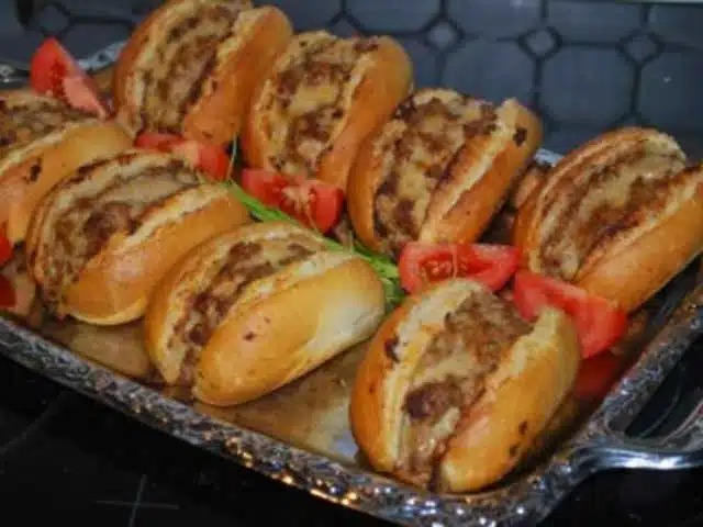 Provanské bagety s mletým masem