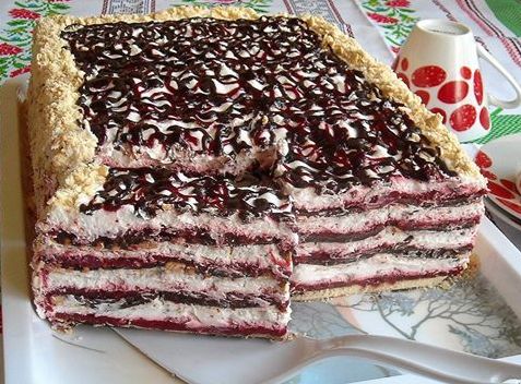Himbeer Keks Torte