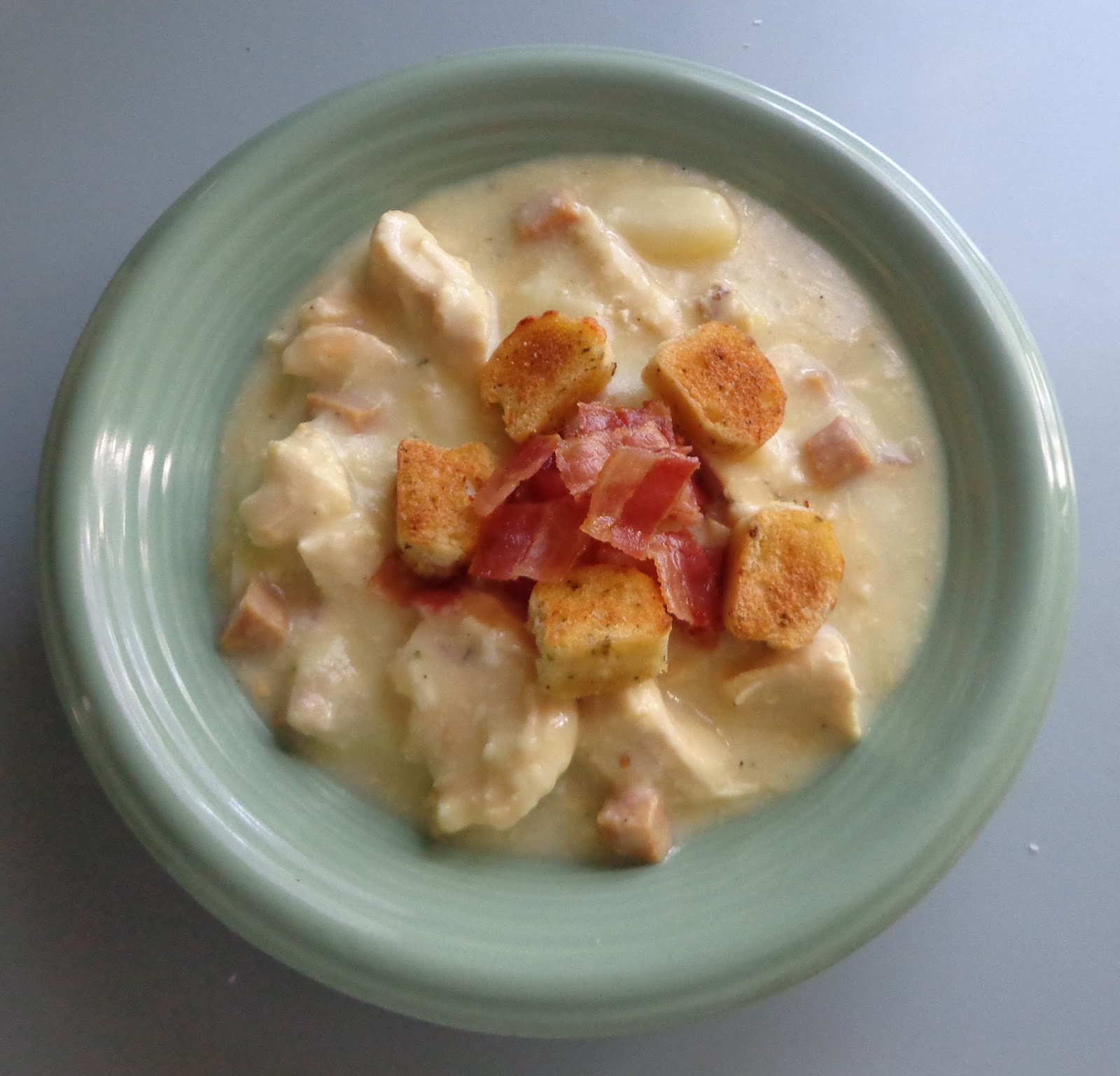 Kuřecí polévka Cordon Bleu