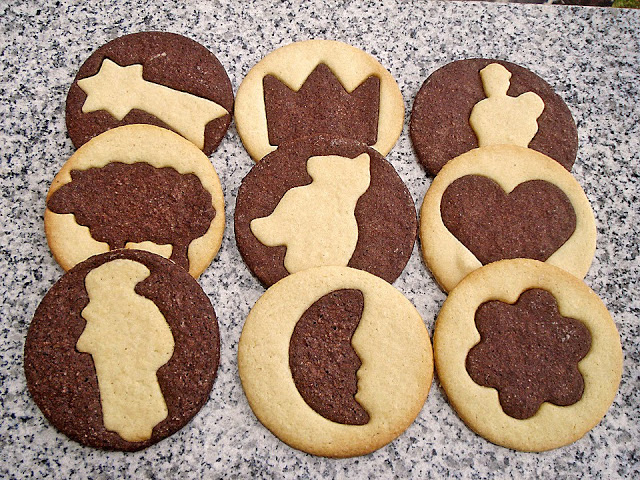 Kakaové vánoční sušenky s kořením