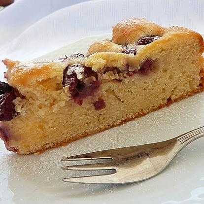 Megaleckerer třešňový jogurtový koláč