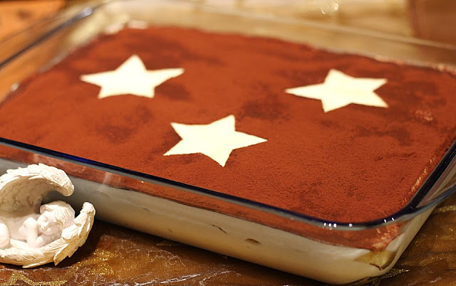 Vánoční jablečné tiramisu s marcipánem