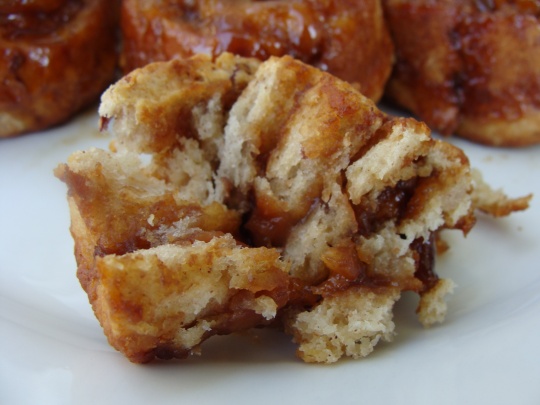 Lepivé jablečné máslové housky