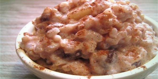 Vánoční fitness dezert: jablečný tvaroh se skořicí