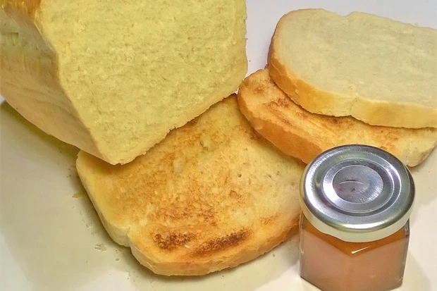Toastový chléb