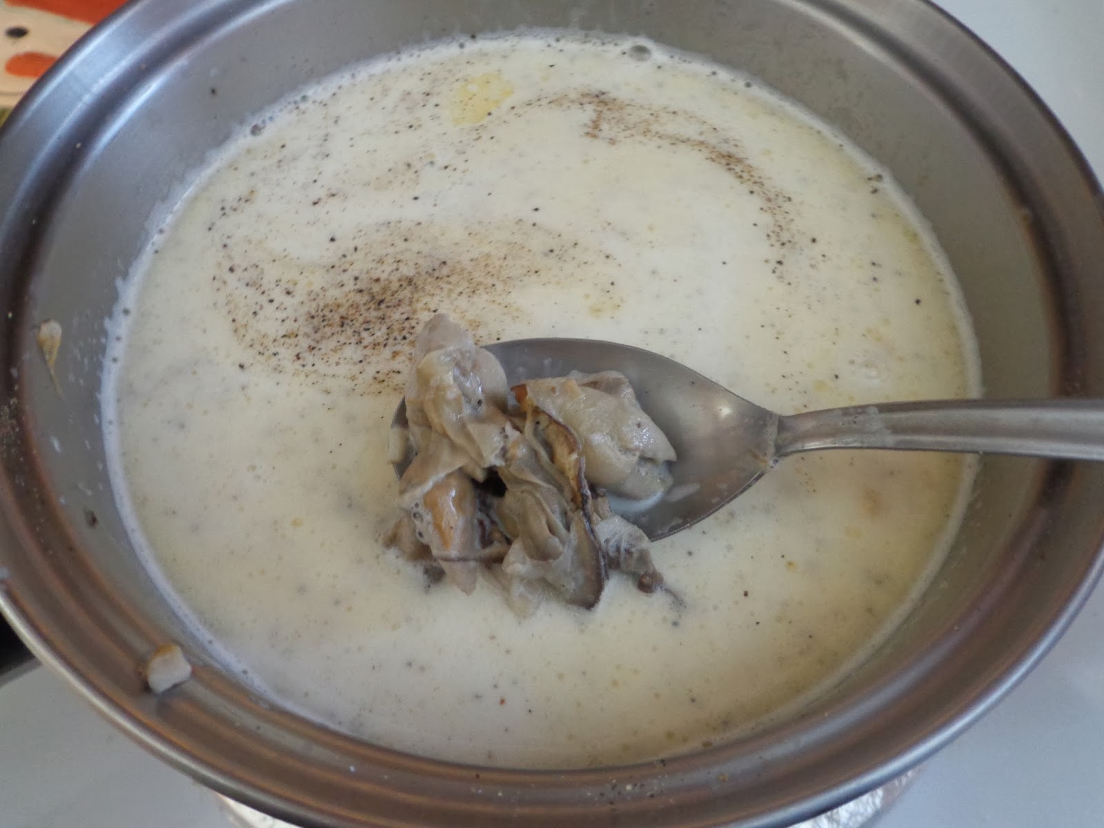 Tradiční ústřicová polévka na Štědrý večer