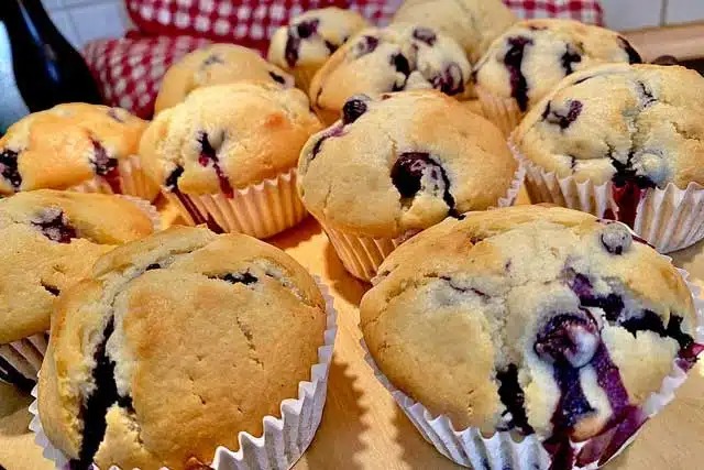 Recept na šťavnaté borůvkové muffiny