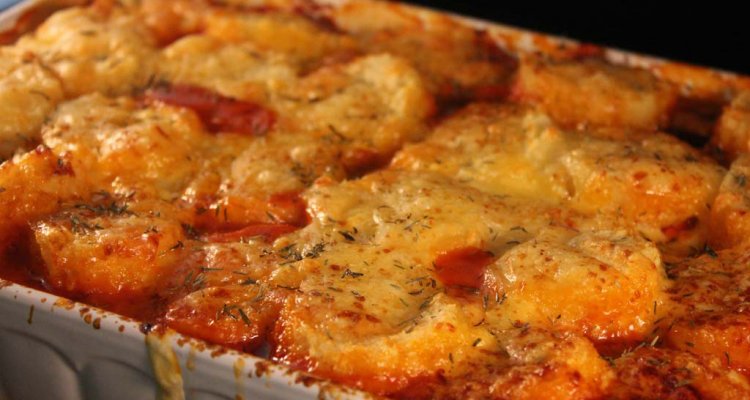 Sýrový knedlík s filétragú.