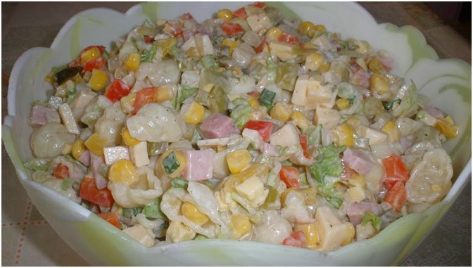 Těstovinový salát jako u babičky