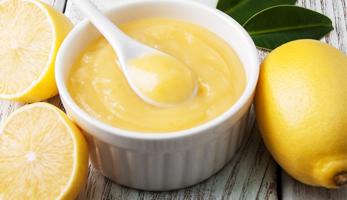 Citronový krém s Thermomixem, připravte si tento lahodný dezert jednoduše.