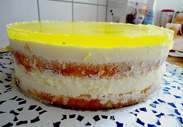 Citronový jogurtový dort