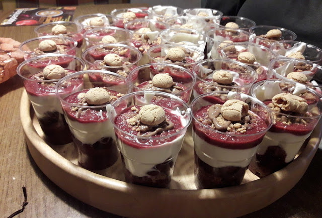 Třešňový sen v zakrytém skle