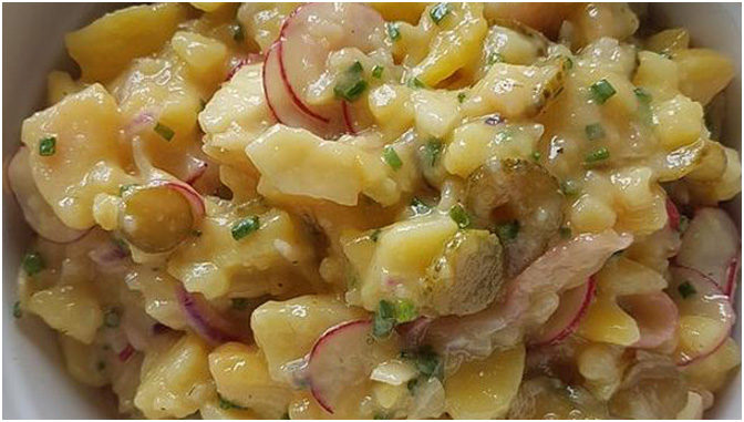 OMAS OPRAVDOVÝ BERLÍNSKÝ BRAMBOROVÝ SALÁT, SKVĚLE CHUTNÁ!