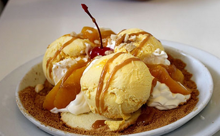 Karamelová zmrzlina se soleným máslem a Thermomixem