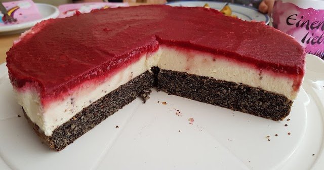 Tvarohovo-makový dort (low carb)