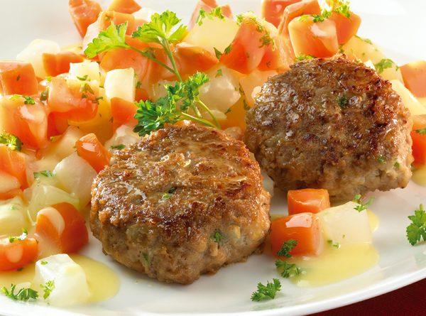 Karbanátky se skvělou kedlubnovo-mrkvovou zeleninou