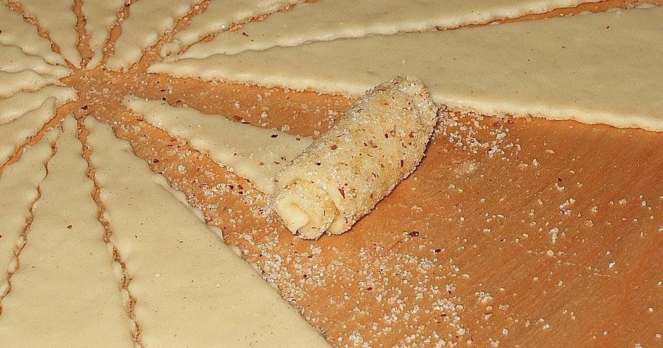 Líska oříškový rohlíček